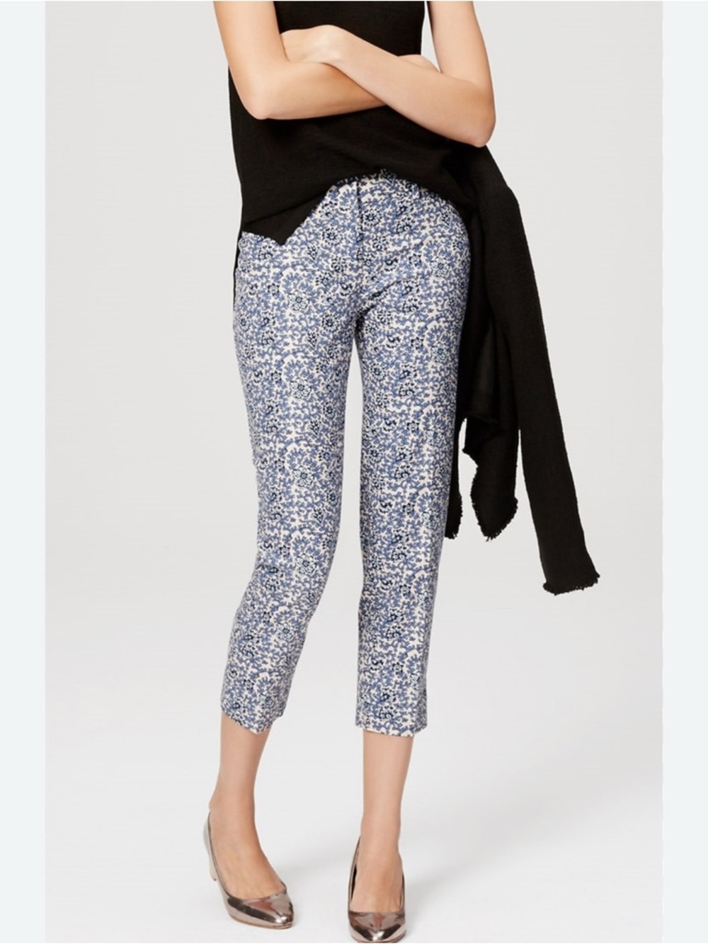 LOFT Navy and White Floral Scroll Print Pants